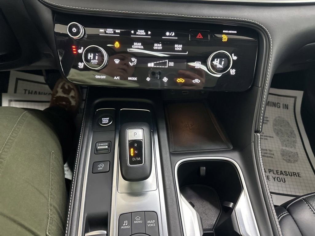 2023 INFINITI QX60 LUXE