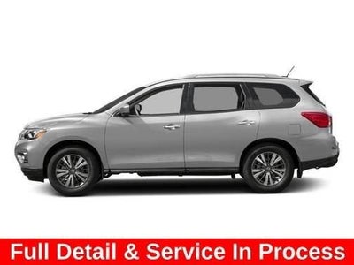2017 Nissan Pathfinder SL