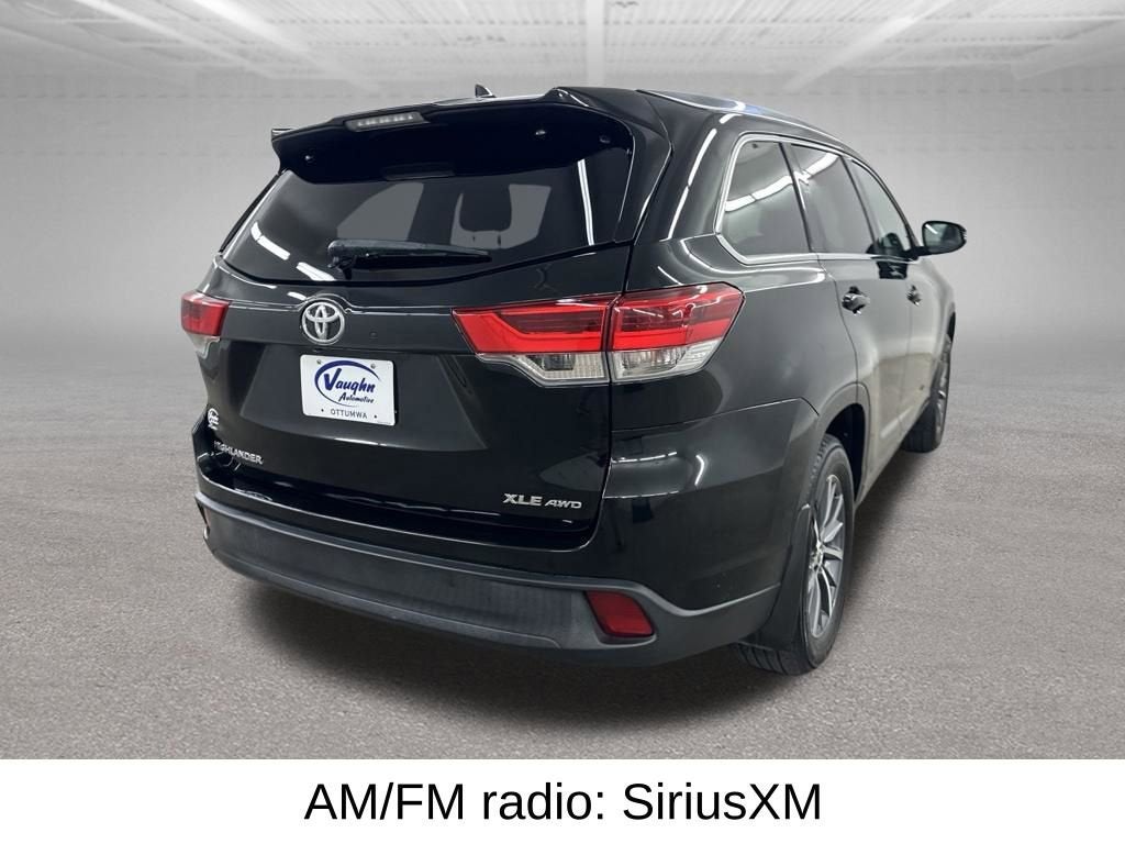 2018 Toyota Highlander SE