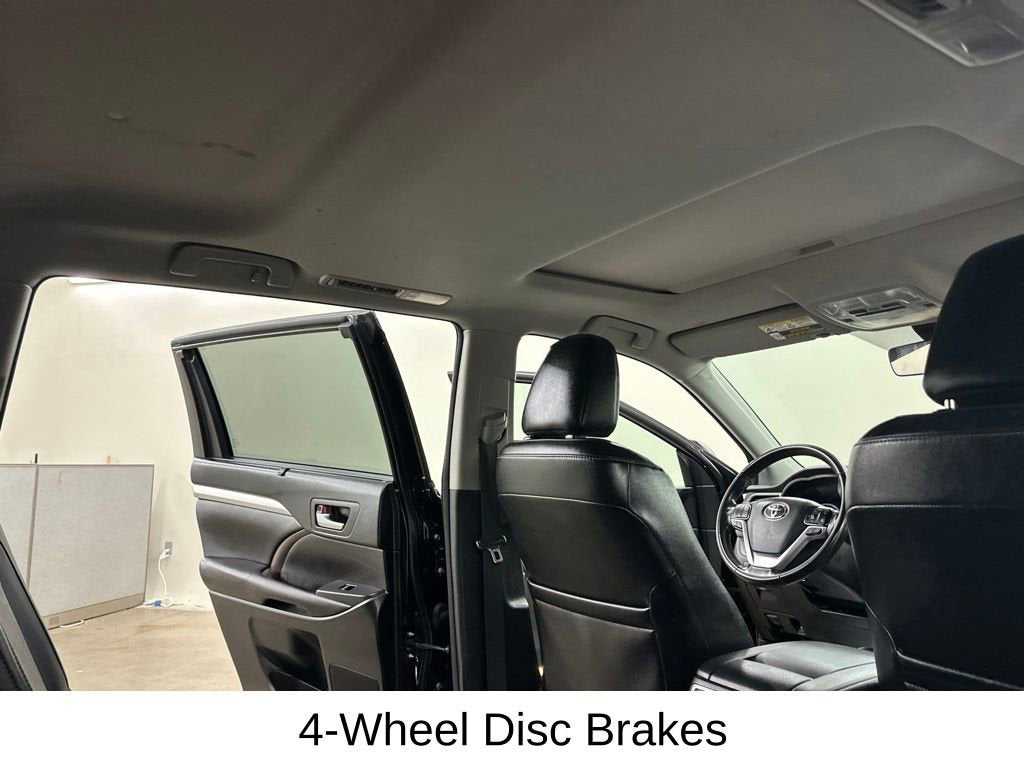 2018 Toyota Highlander SE