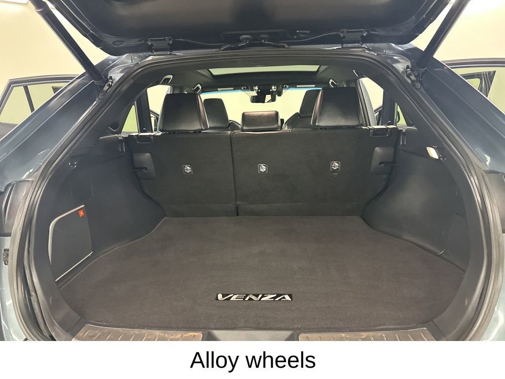 2021 Toyota Venza LE