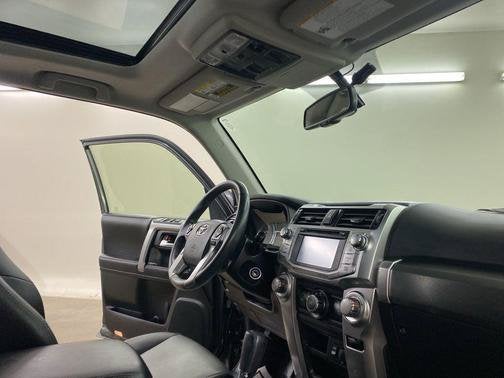 2017 Toyota 4Runner SR5