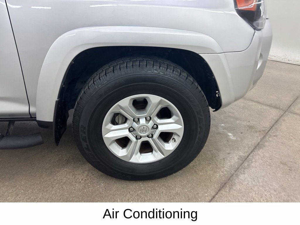 2021 Toyota 4Runner SR5