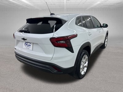 2025 Chevrolet Trax LS