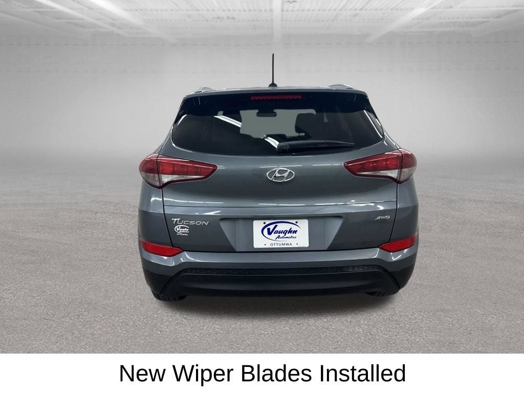 2016 Hyundai Tucson SE