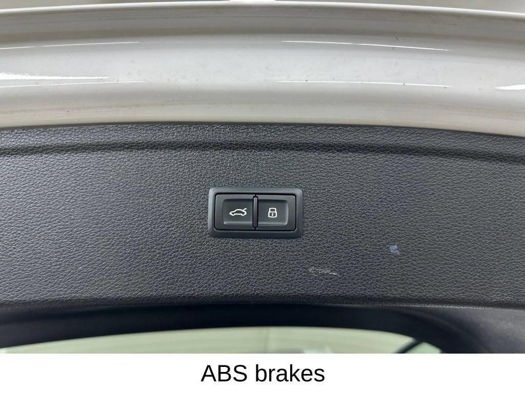2020 Audi SQ5 Premium Plus