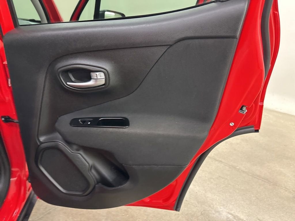 2020 Jeep Renegade Jeepster